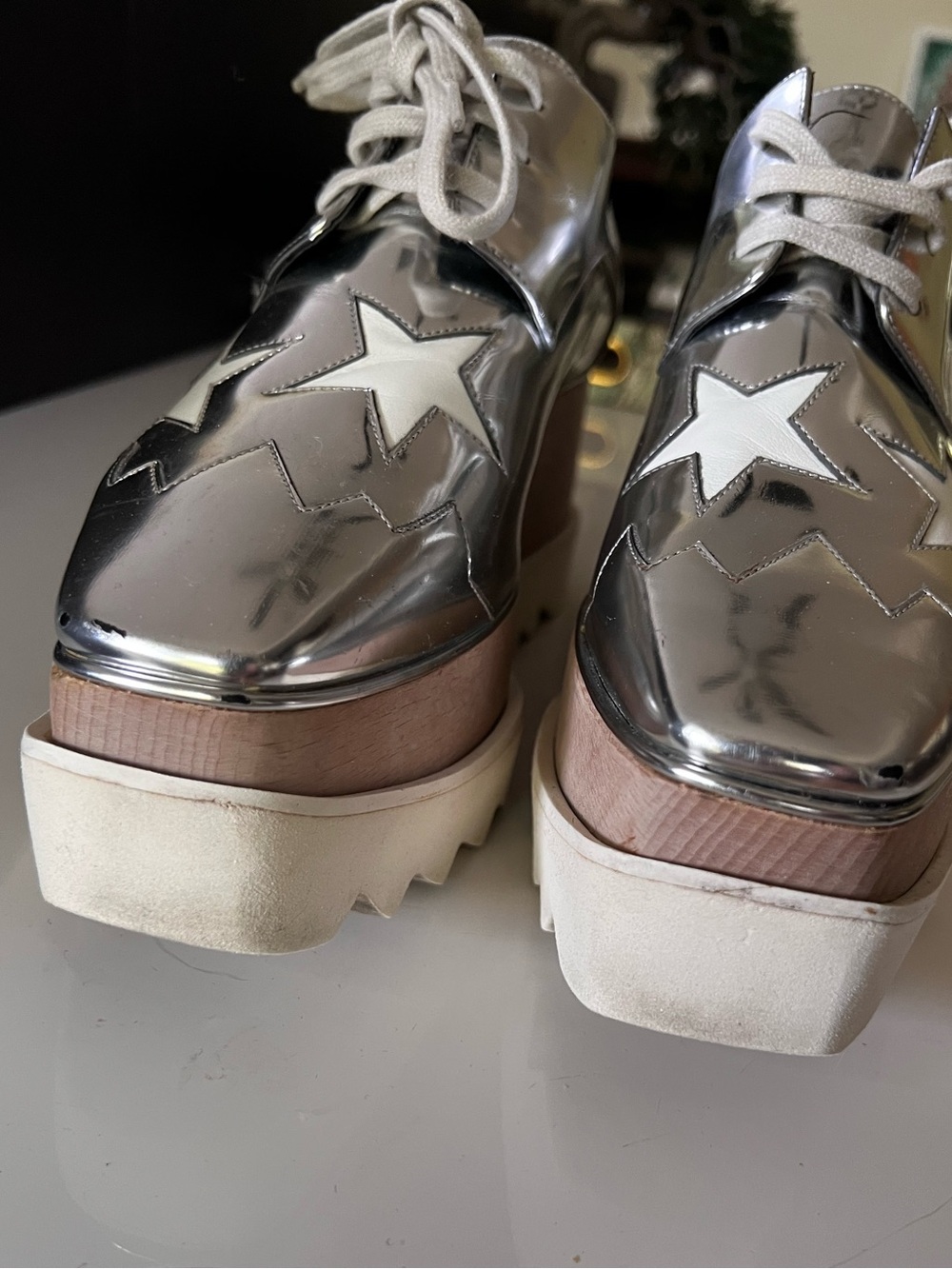 Stella McCartney Elyse Stars Mirror Lace Up Platforms - Picture 12 of 14
